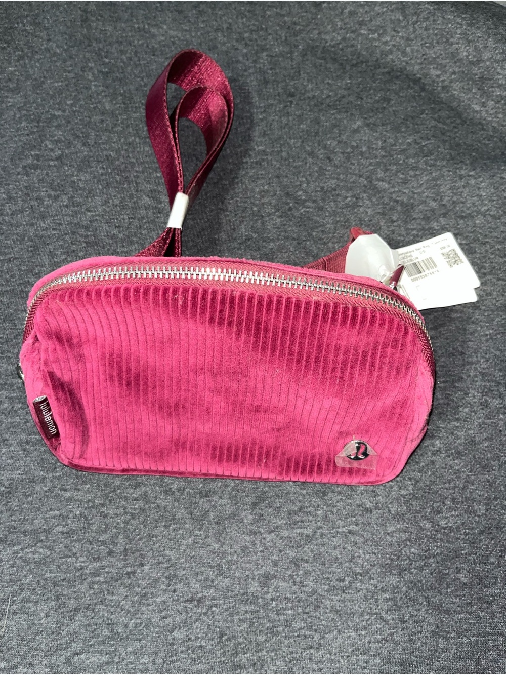 NWT Lululemon velvet belt bag